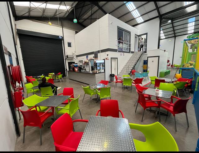 420M² WAREHOUSE TO LET IN RIVERGATE